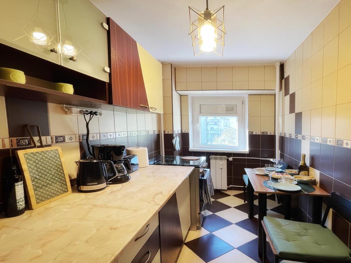 Madra Rentals Bucharest One المظهر الخارجي الصورة